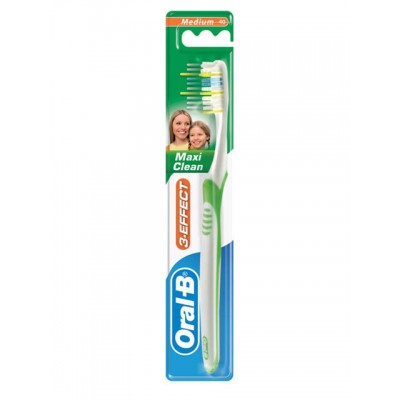 Зубная щетка Oral-B 3-Эффект Maxi Clean (средняя)